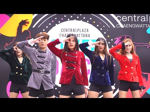180331 "The Rev" - "Cool Hot Sweet Love+Peek-A-Boo"(Red Velvet) @ Central Chaengwattana(FINAL)