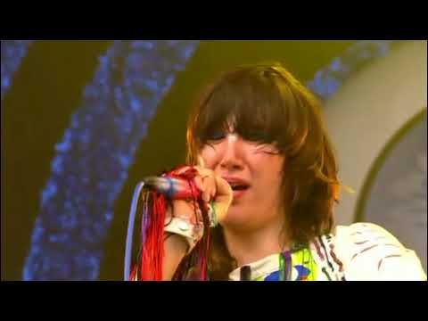 Yeah Yeah Yeahs - Gold Lion (Glastonbury 2009)