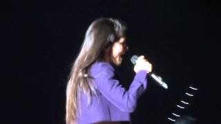 Elisa - Lontano da qui (snippet) [live FULL HD]
