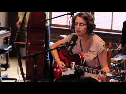 Sallie Ford & The Sound Outside - Against The Law