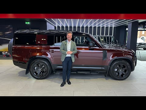 2024 Land Rover Defender 130 3.0 D300 X-Dynamic HSE (8 Seat)