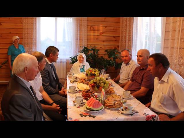Вдове ветерана из села Старые Какерли Назие апа Маликовой вручили ключи от нового дома