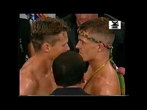 Wayne Parr VS Scott Bannan