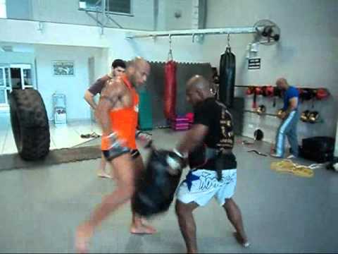 Maiquel Falcão - Maiquel "Big Rig" Falcão - UFC 123