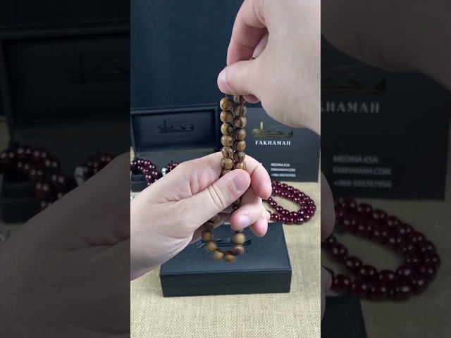 سبحة من العود الطبيعي