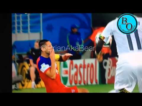 Clint Dempsey Takes Kick in the Face During USA vs. Ghana a