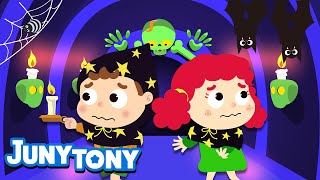 The Haunted House (Grieg-In the hall of mountain king) | Halloween Songs | Kids Songs | KizCastle