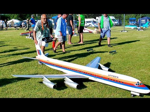 INCREDIBLE !!! RC MODEL TURBINE JET AIRLINER DOUGLAS DC-8 BIG RC SCALE 1:16 MODEL FLIGHT DEMO