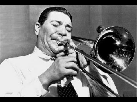 Louisiana Rhythm Kings (Nichols-Teagarden) - Basin Street Blues (1929)