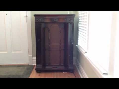 Silver Head • Jack Shilkret's Orchestra (Victrola Credenza)