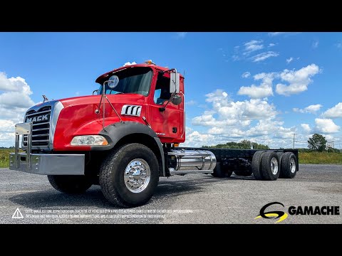 C-29178 2008 MACK GU813