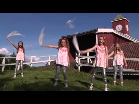 Jentegruppa Seven Venner for alltid  Solist Katarina