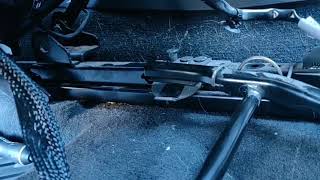 Broken passenger seat slider explanation 2015 Audi A3 8V MQB
