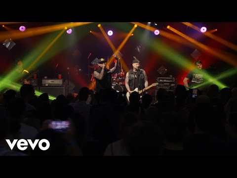 Good Charlotte - Makeshift Love (Live on the Honda Stage at the iHeartRadio Theater NY)