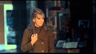 The Legend Of Lylah Clare (1968) Robert Aldrich (Kim Novak), opening credits.