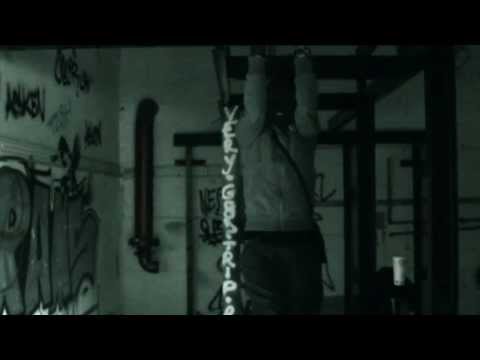 Unic o mic - Trop lourd ( CLIP OFFICIEL )