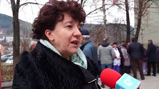 Болницата в Девин оцелява, макар и трудно