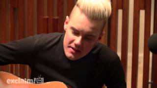 Diamond Rings - Put Me On (LIVE on Exclaim! TV)