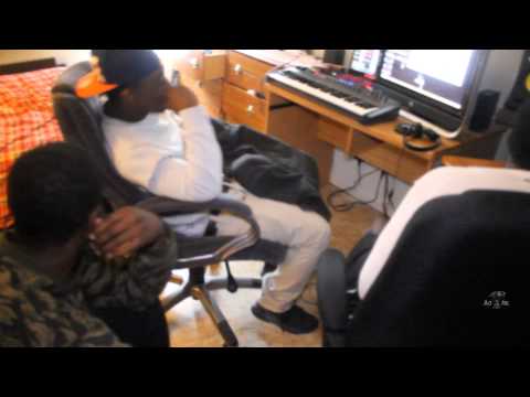 ''studio'' BSQUARE x YOUNG JERZxNOROK TRUMP TIGHT RECORDSXALLOUTMUSICGROUP