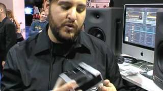 Video thumbnail for [NAMM 2009] Native Instruments Audio 4 DJ by Audiofanzine in English