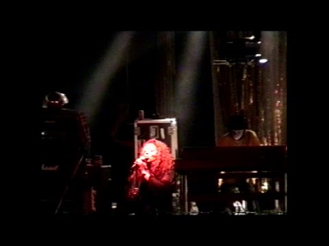 Primal Scream - Loaded Live The Rolling Stone, Milan  Featuring Denise Johnson 01.05.94