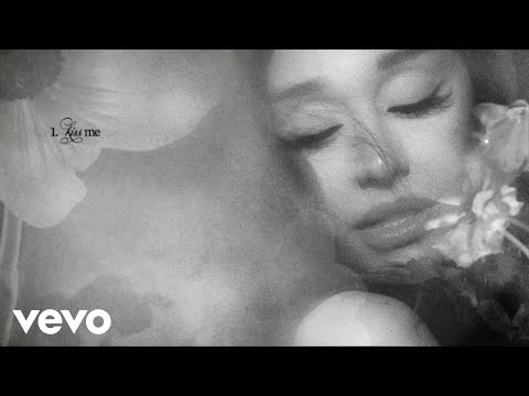 Video Thumbnail: Ariana Grande - kiss me (official visualizer)