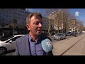 Verslaggever Sjoerd van Oortmerssen in gesprek met marathondirecteur Mario Kadiks