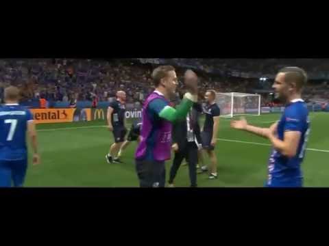 EURO 2016 - Iceland Fans celebrate after match - England 1:2 Iceland