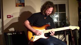 Video thumbnail for 2005 Fender 60th Anniversary American Deluxe Stratocaster by rollysguitars