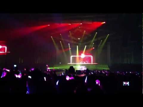 [FANCAM] 120212 SNSD Live in Bangkok : 4 Minutes covered by Yoona (Solo)