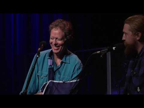 eTown On-Stage Interview - Tyler Childers