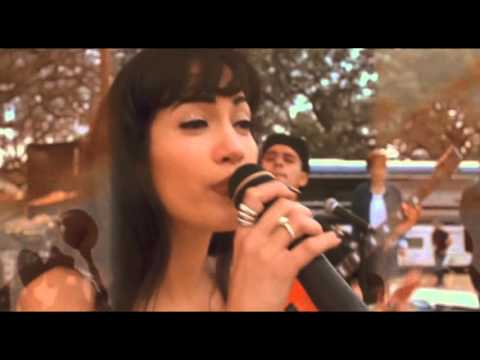 Selena Movie Scene - Como La Flor