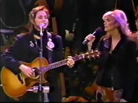 Nanci Griffith and Emmylou Harris   Across The Great Divide