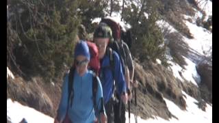 preview picture of video 'Sneeuwschoenwandelen Ecrins Anne van Galen.avi'