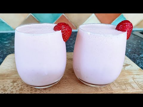 Strawberry lassi | Strawberry smoothies | Rose flavour strawberry lassi | Neelo's kitchen