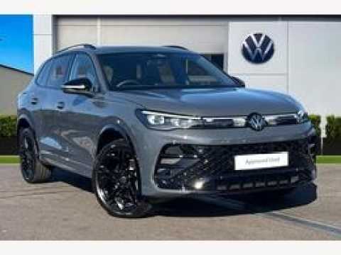 Approved Used Volkswagen Tiguan 2.0 TSI 204 4Motion Black Edition | Oldham Volkswagen