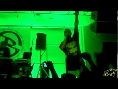 Xhelazz & R de Rumba - RAP Contra el Racismo - Mexico DF - 8 Septiembre 2013.