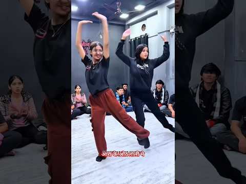 #dance ( आरा के ओठलाली मे ) 🤗🤟😍 #pawansingh #bhojpuri #song #explore #page #bhojpuridance #trending