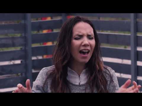 Ramona si Cornel Darvasan - CALVARUL (Official Video)