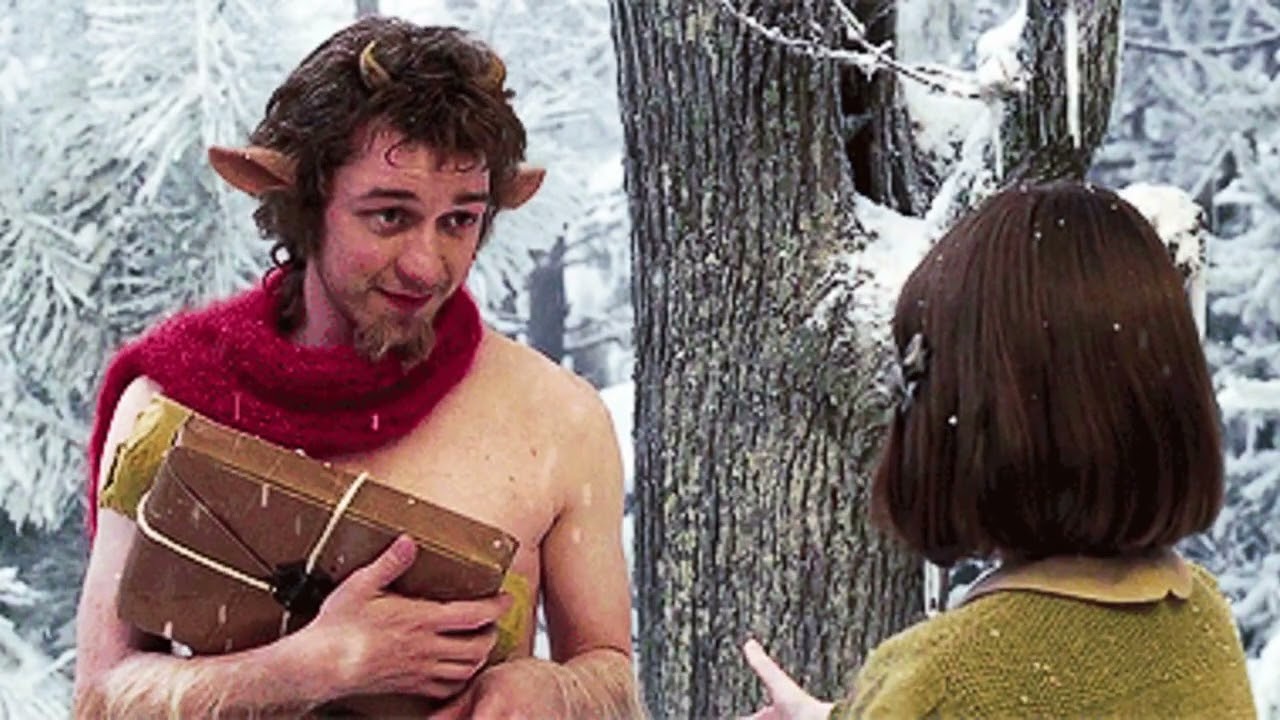 NARNIA INSPIRED PPT TEMPLATE