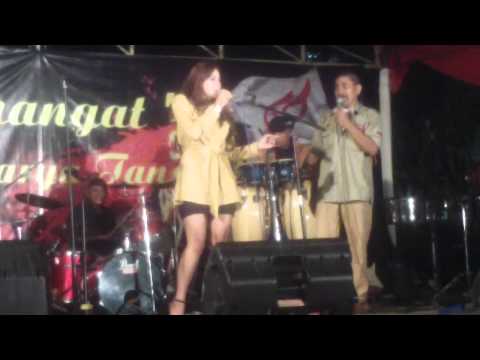 Gina Moejang + Q Band