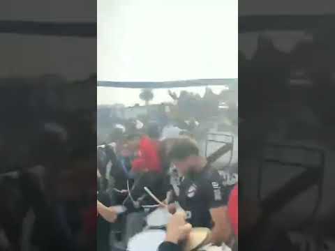 ""Vamo a quemar el parque, vamo a quemar el cerro" | HINCHADA DE DANUBIO VS NACIONAL" Barra: Los Danu Stones &bull; Club: Danubio