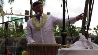 Hālau Nā Kamalei O Lililehua -- Hula Steps & Accoutrements