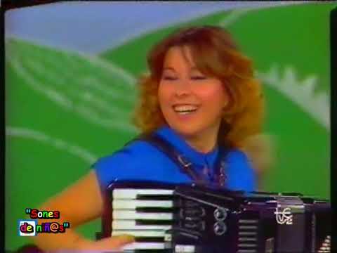El Candil (María Jesús y su Acordeón)