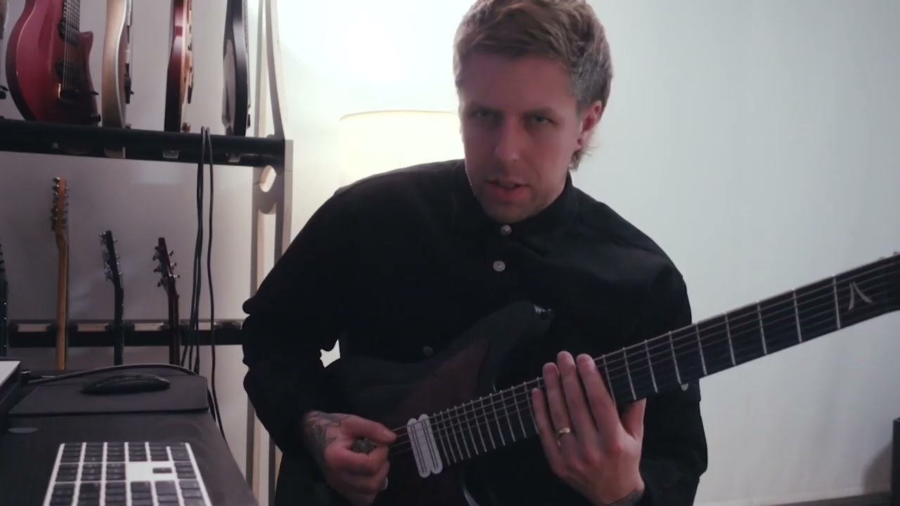 Mike Stringer: Tips for shifting barred power chords - YouTube