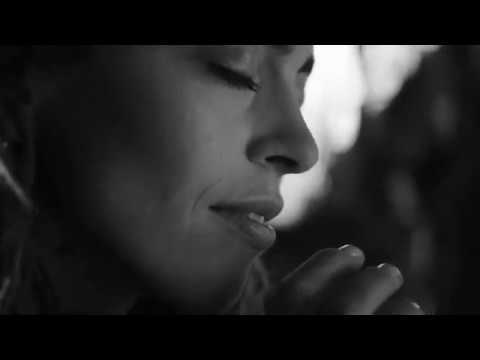 Fischer ft Junior Paes - Turn My Radio