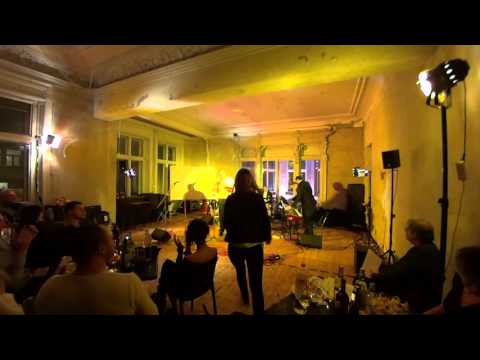 Jasmīnas Koris. Runā, ka...