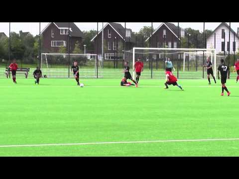 16 aug 2014 VV De Meern B1 - Roda '46 B1 vr 2-4 Uitstekende redding Cody