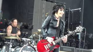 Joan Jett And The Blackhearts - Victim Of Circumstance Live at River City Rockfest 2018