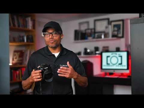 Panasonic Lumix FZ300 presented by Mike's Camera